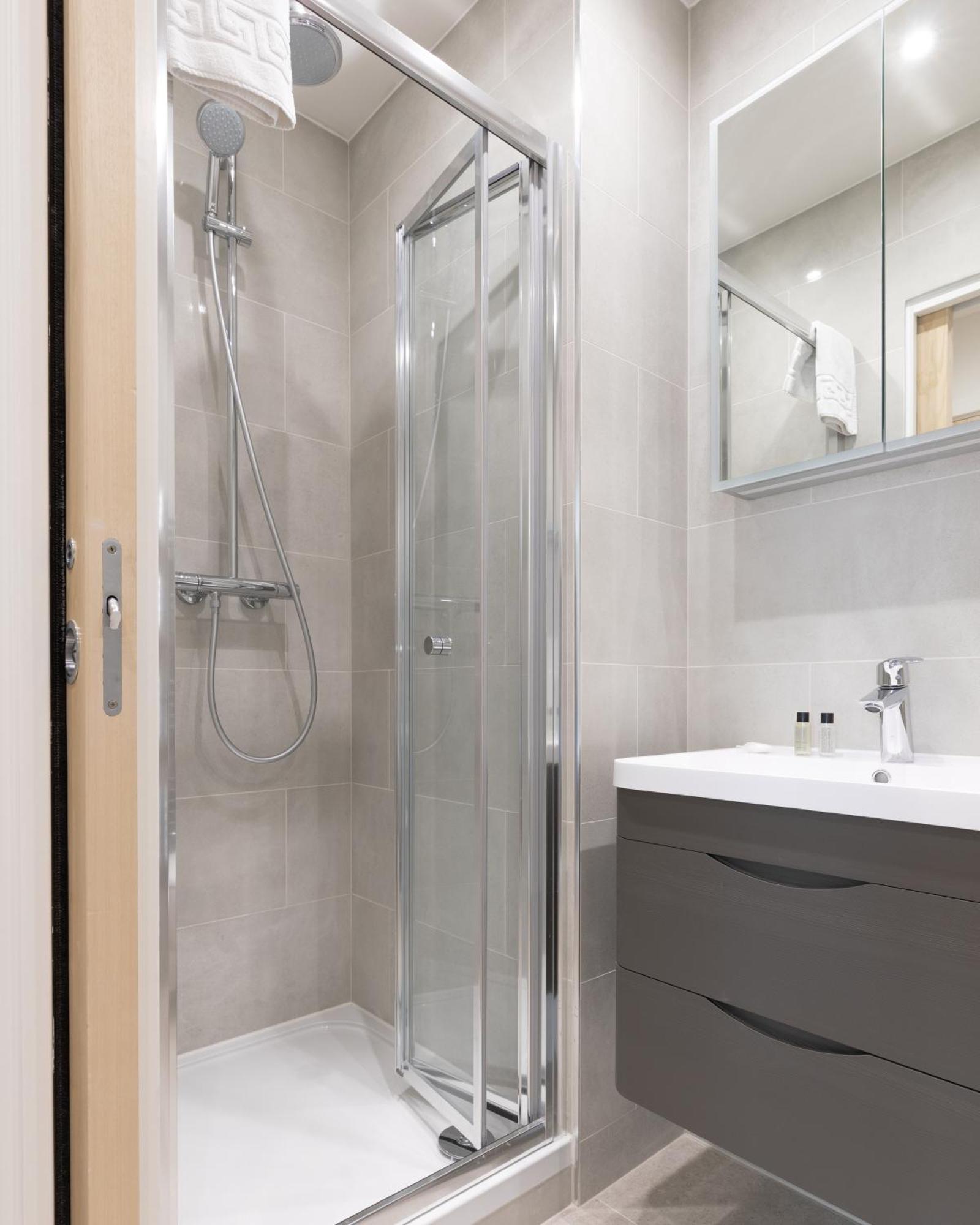 Stratford Westfield Premium 1br Londra